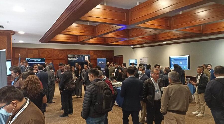 Conferencias de seguridad organizadas por IP UserGroup obtuvieron éxito en Quito